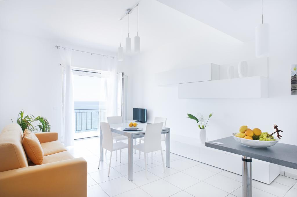 Vuelle Residence Apartments Capo dʼOrlando Zimmer foto